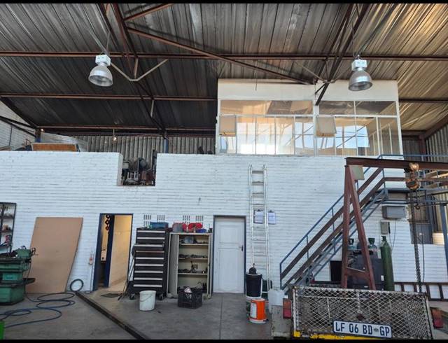 BUSINESS FOR SALE IN GERMISTON CENTRAL